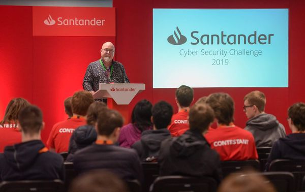 Cyber Security Challenge 2019 Santander F2F